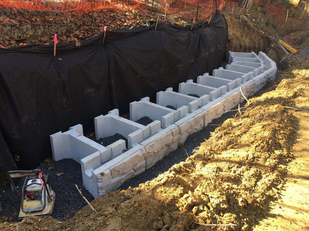 Base Course of MagnumStone retaining wall with gravity extenders