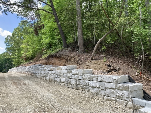 Governor Bridge Road Project retaining wall in Davidsonville, MD, USA
