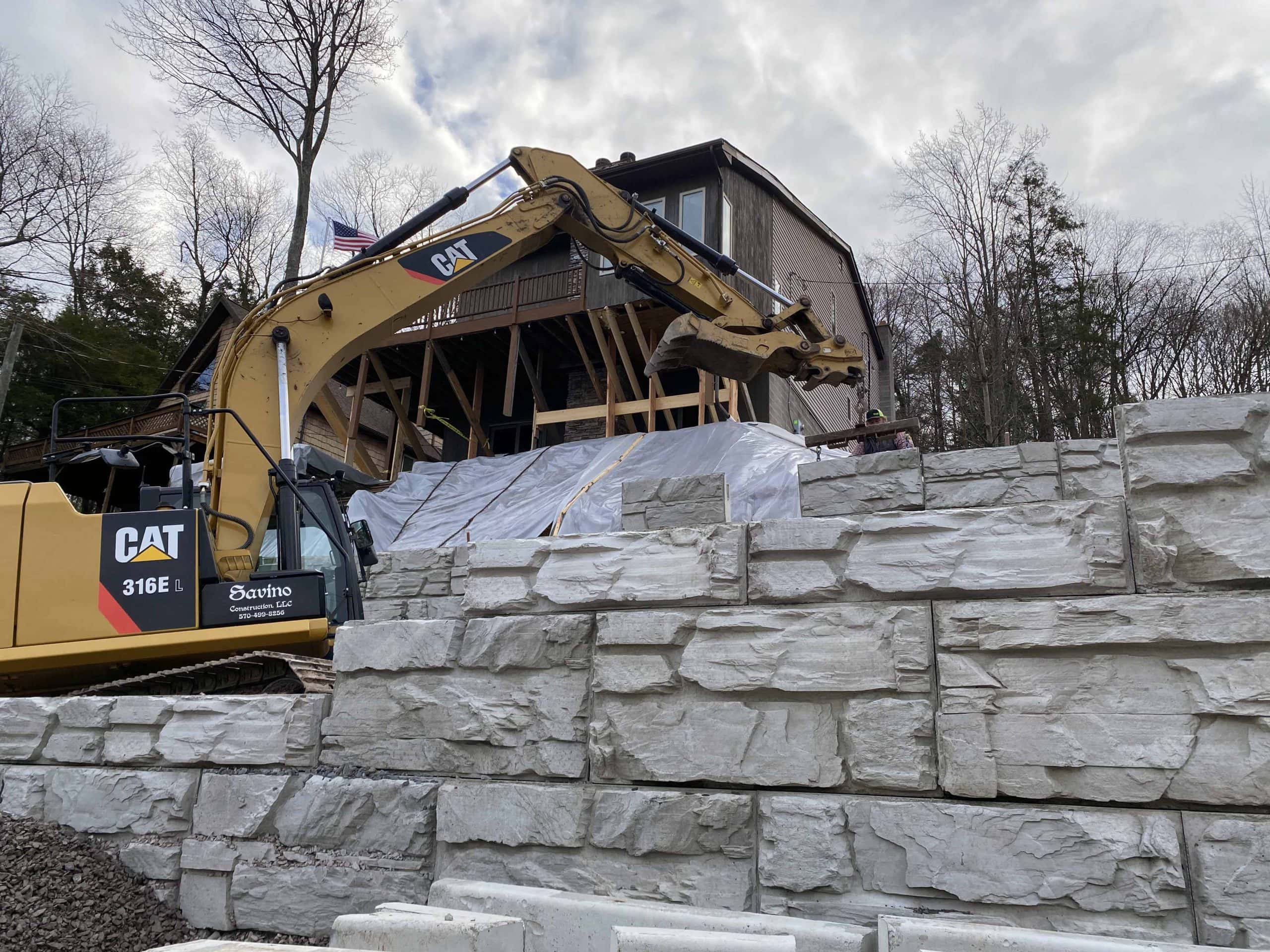Installing a secure MagnumStone retaining wall