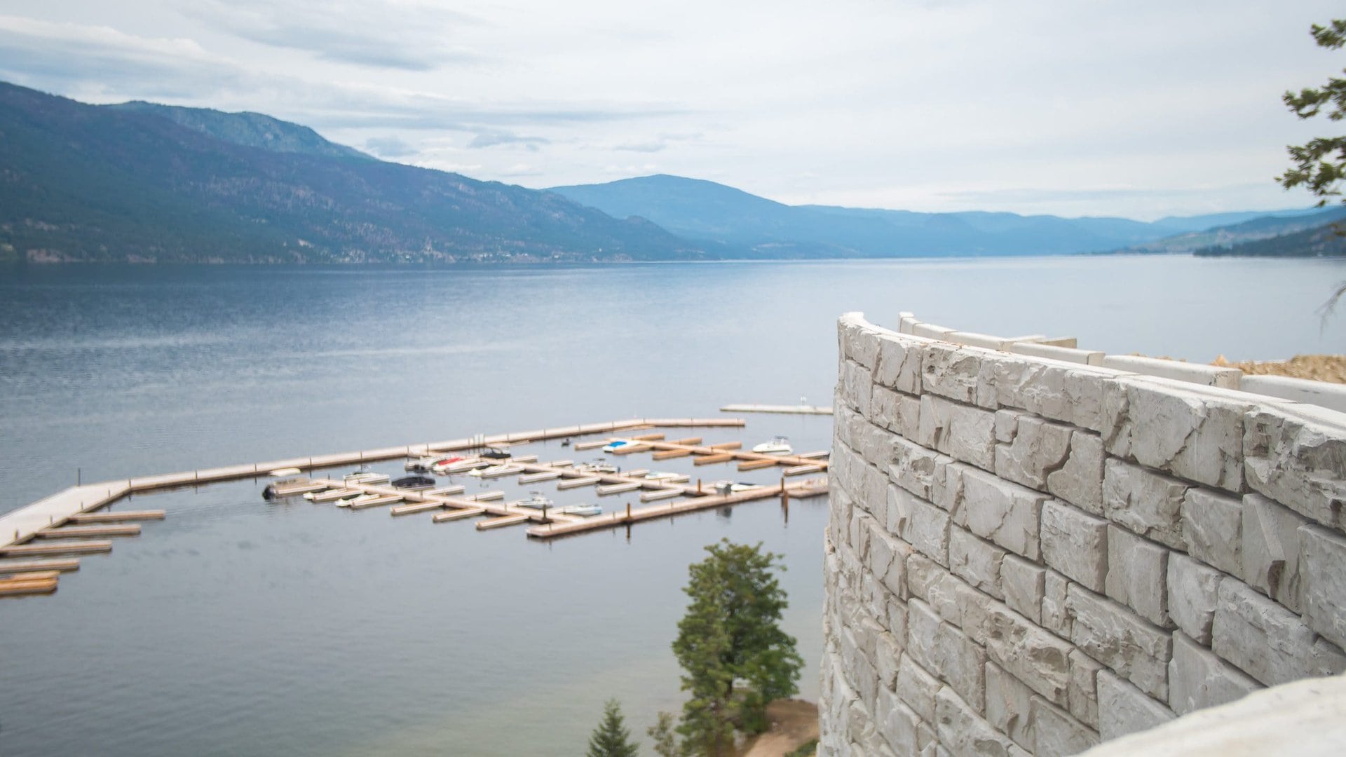 Kelowna BC Lakeside Retaining Wall by MagnumStone