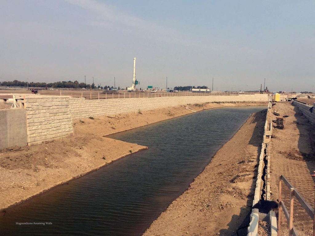 MagnumStone Geogrid Retaining Wall Water Application