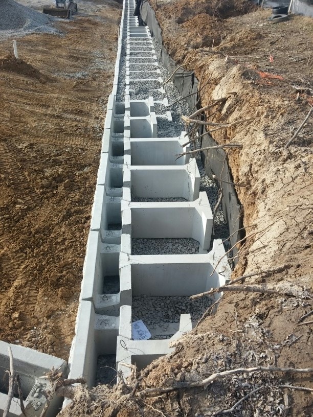 MagnumStone Gravity retaining wall extenders