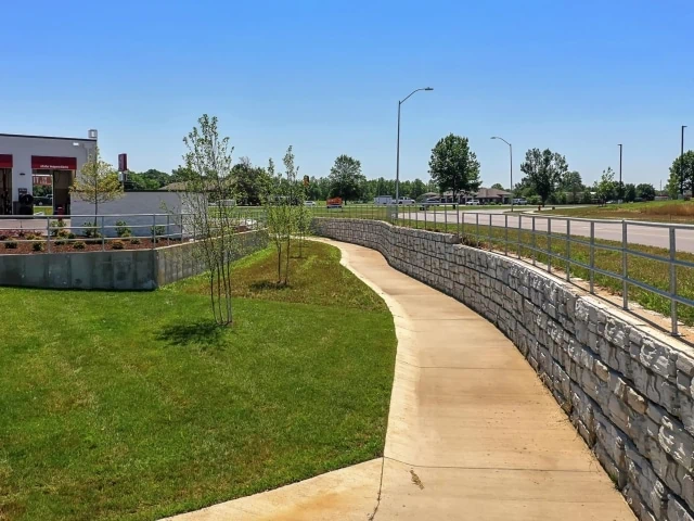 MagnumStone Retaining Wall Runoff Drainage, Nixa, MO, USA