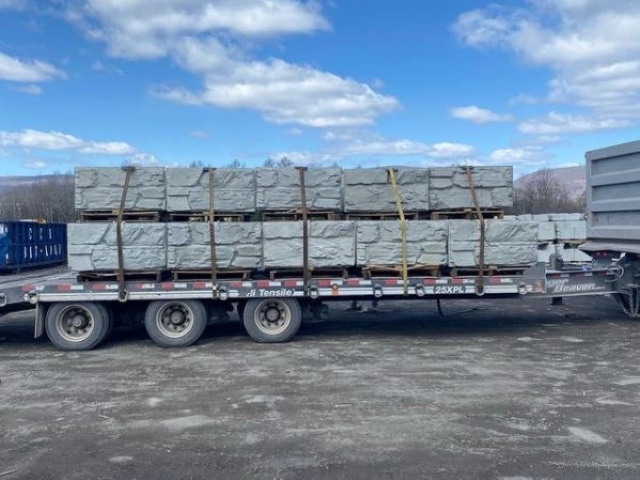 MagnumStone blocks being transported to project site