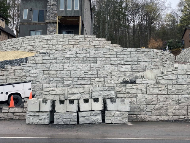 MagnumStone blocks stacked and ready for installation
