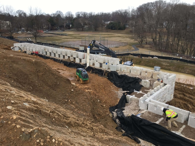 MagnumStone retaining wall installation of gravity extenders