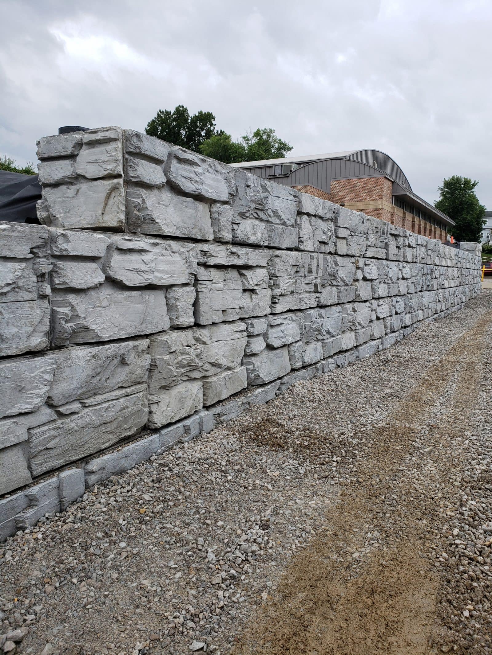 6 foot high MagnumStone Wall showcasing natural rock texture