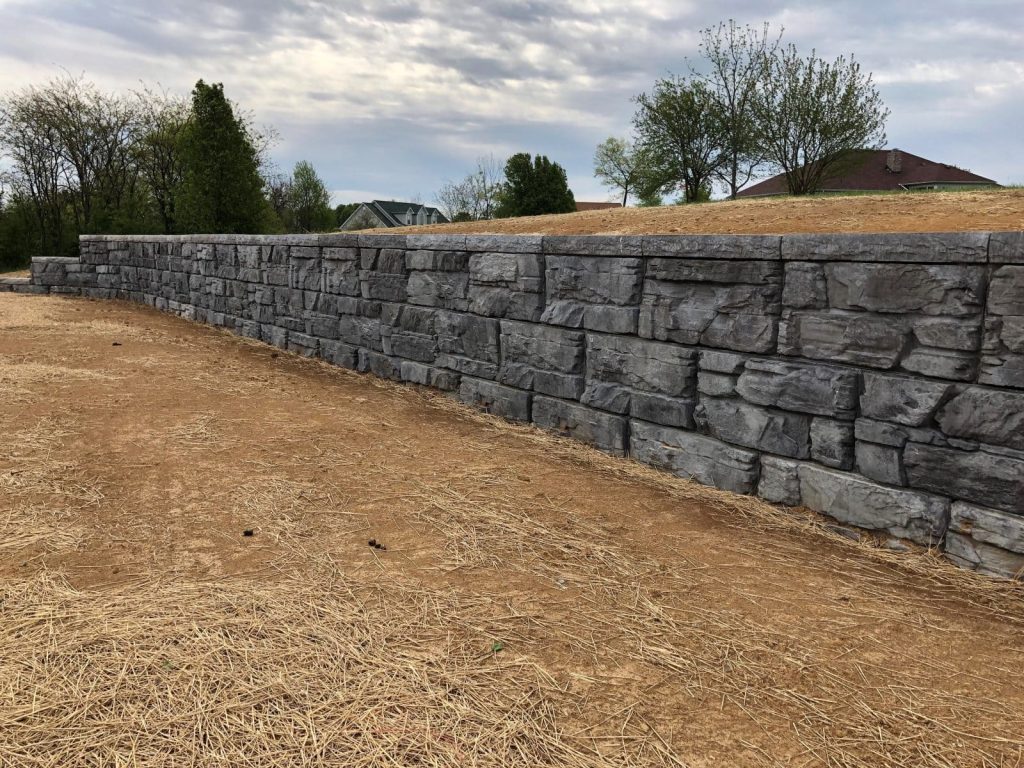 Finished MagnumStone Retaining Wall in Bardstown Kentucky