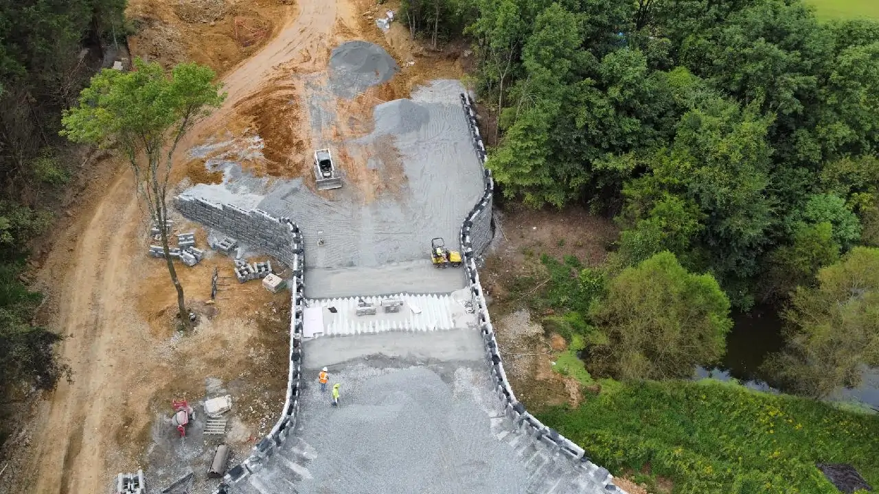 Aerial view of MagnumStone curved wing walls for bridge.