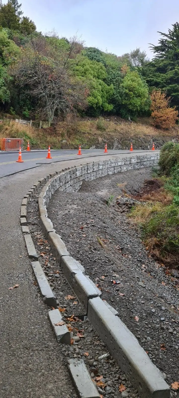 MagnumStone Retaining Wall Courses Mid-Installaiton in New Zealand.