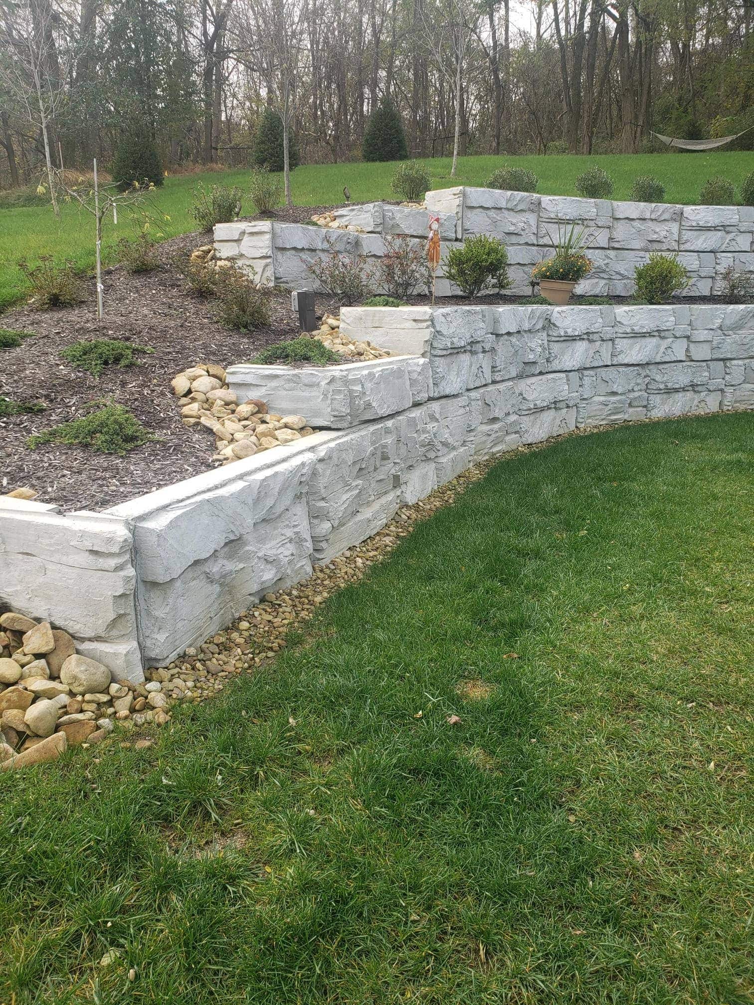 Plantable retaining wall with MagnumStone blocks.