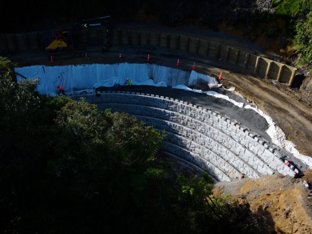 Hillside MagnumStone retaining wall construction.