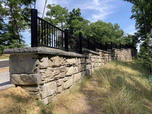 MagnumStone Hybrid Gravity and Parapet Wall.